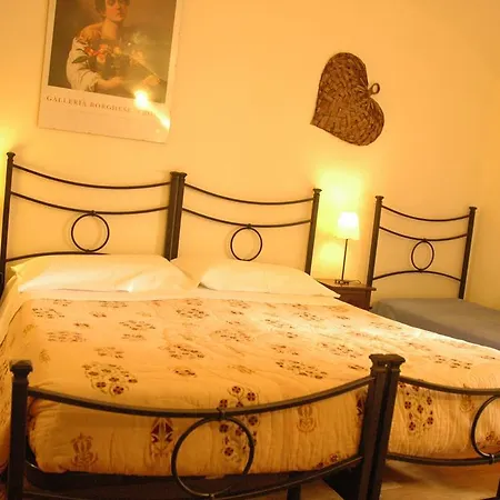 فندق مبيت وإفطار L'incanto Di 3*