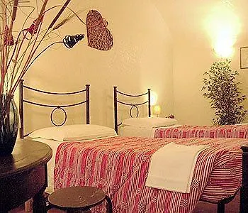 Bed & Breakfast L'incanto Di 3*