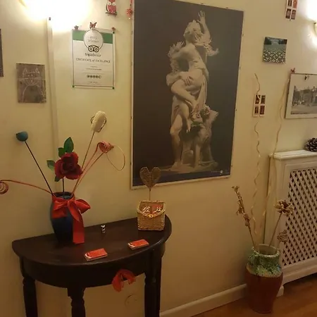 L'incanto Di Panzió Róma